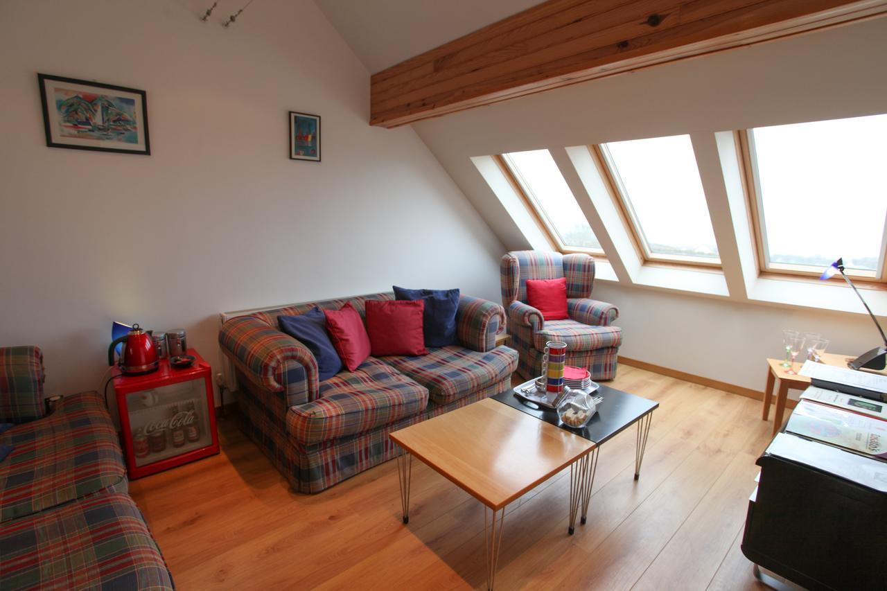 On The Rocks B&B Greencastle  Luaran gambar